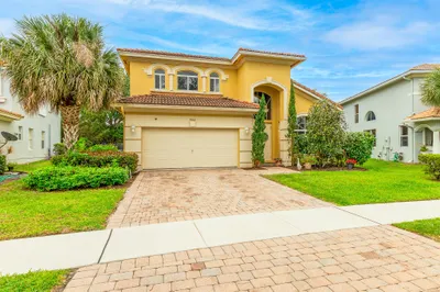 9262 Silver Glen Way 1