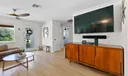 20 Windsor Road E Photo