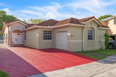 9537 SW 154th Ave 1