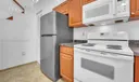 20202 Glenmoor Dr #20202 Photo