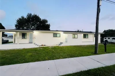 5601 NW 31st Ave #B 1