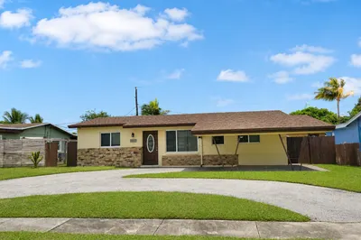 2341 NW 11th Court 1