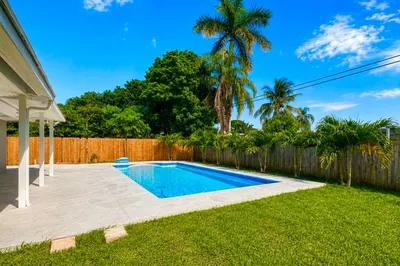 345 Pinehurst Road 1