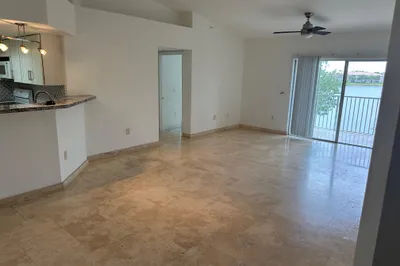 5065 Wiles Rd #306