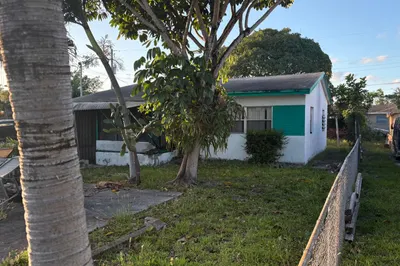 5663 Flagler Street 1