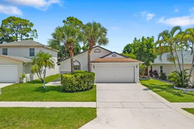 6196 Azalea Circle 1
