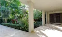250 W San Marino Dr Photo