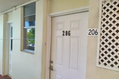 2920 Point East Dr #N206 1