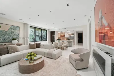 350 Meridian Ave #201 1