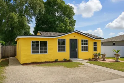 2125 NW 43rd Street 1