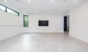7425 Howard Dr Photo