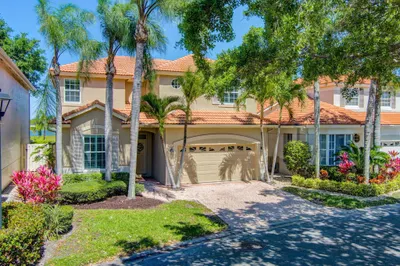 44 Pinnacle Cove 1