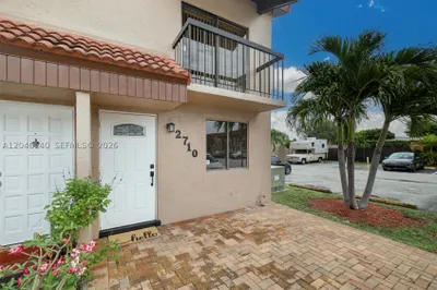 1809 SW 107th Ave #2710 1