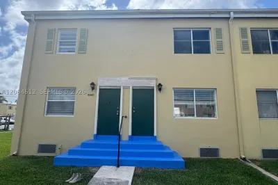 8440 NW 4th Ave #8440 1