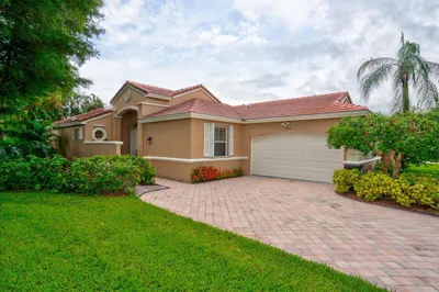 01-4406 Kensington Park Way-57