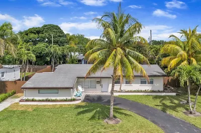 10015 SW 85th Ter 1