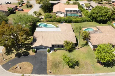 2700 NW 83rd Ter 1