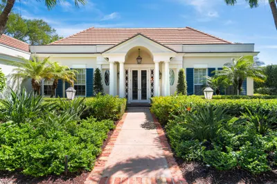 330 Indian Harbor Road 1