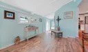 925 SW Rustic Circle Photo
