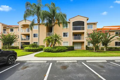 1640 N 42ND Circle #209 1