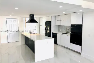 10230 Collins Ave #108 1