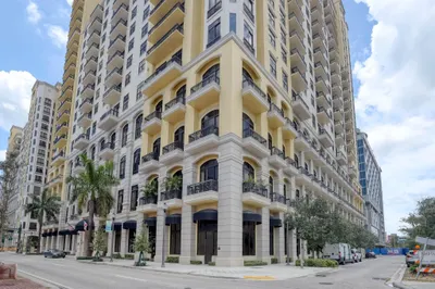 701 S Olive Avenue #115 1