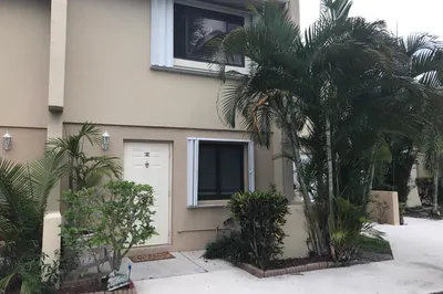 139 SPARROW Drive #3E 1