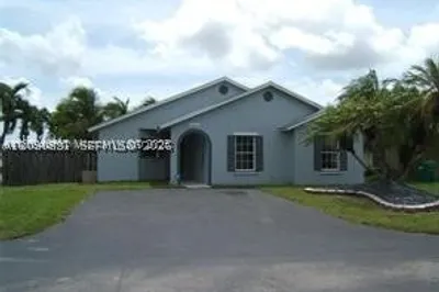 24833 SW 128th Ct 0 1
