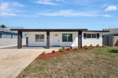131 SE 4th Avenue 1