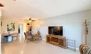 22 Markham A Photo