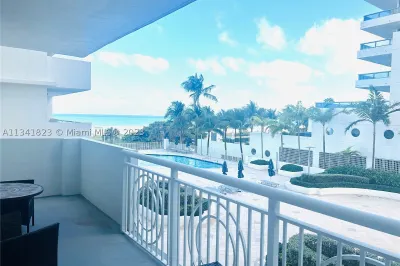 5825 Collins Ave #3H 1