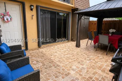 4804 Waterview Cir 1