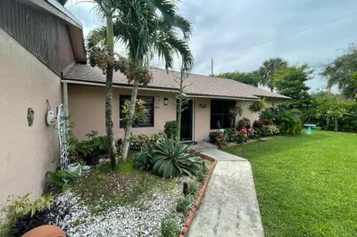 2691 Ida Way #22b 1