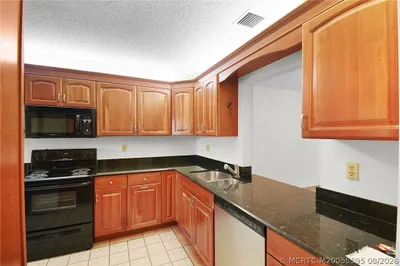 1600 SE Saint Lucie Boulevard #114 1