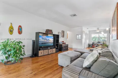 20 Park Dr #6 1