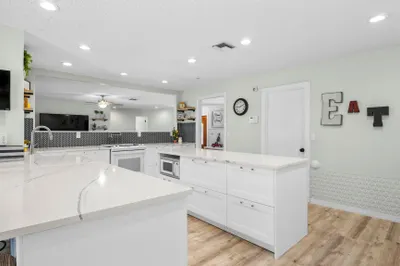 4560 Brandywine Drive 1