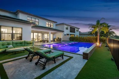 17166 Wandering Wave Avenue 1