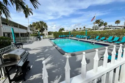 900 Atlantic Shores Blvd #231 1