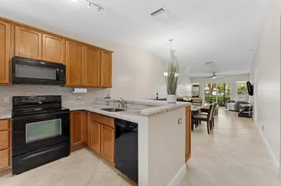 8959 Sunnywood Place 1