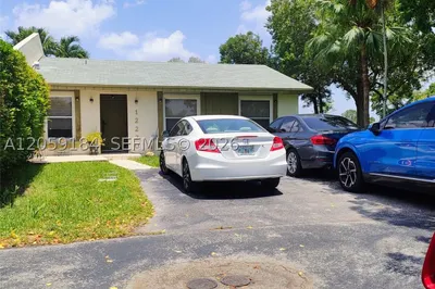 12220 SW 111th Ter #12220 1