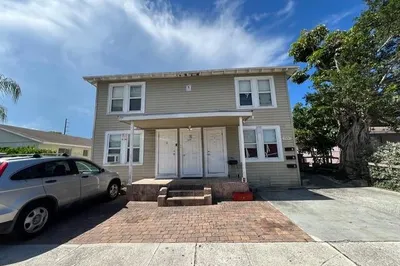 1331 Longwood Street 1