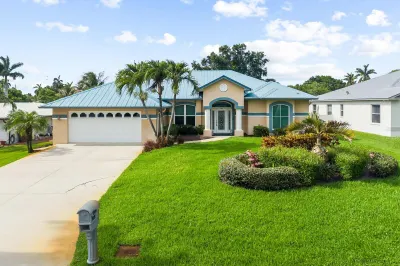 512 SW South Carolina Drive 1