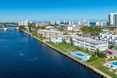 1001 N Riverside Drive #108 1