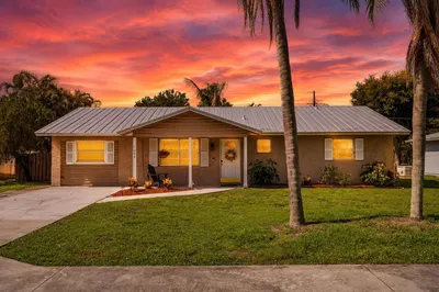 1004 NW 16th Place 1