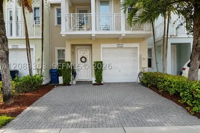 7512 NW 108th Path 1