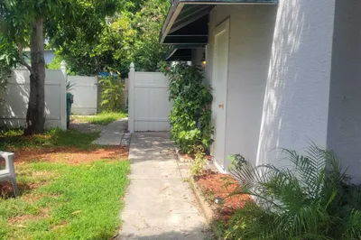 5337 NW 5th Street 1