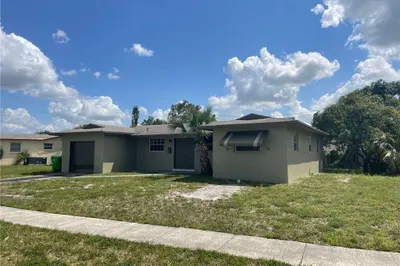 2240 NW 60th Ter 1