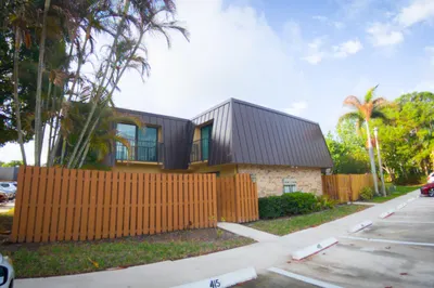 5646 SE Windsong Lane #415 1