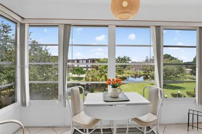 2800 NW 47th Ter #303B 1