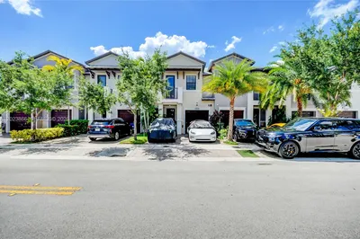 5820 NW 104th Ct 1